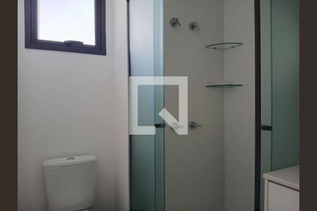 Banheiro de kitnet/studio para alugar com 1 quarto, 26m² em República, São Paulo