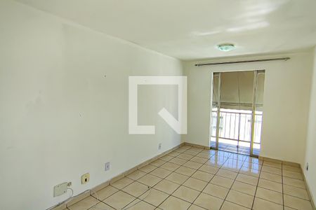 Apartamento à venda com 2 quartos, 60m² em Taquara, Rio de Janeiro