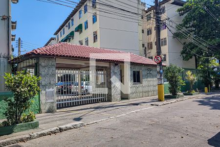 fachada de apartamento à venda com 2 quartos, 60m² em Taquara, Rio de Janeiro