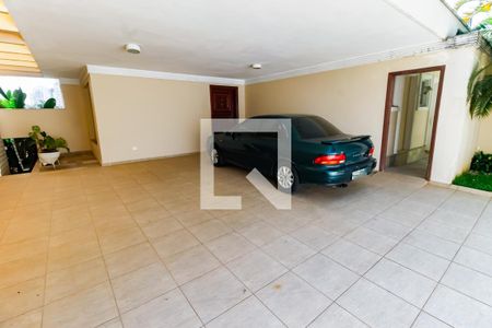 Garagem de casa à venda com 4 quartos, 463m² em Vila Sonia, São Paulo