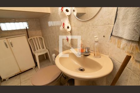 Lavabo de casa à venda com 4 quartos, 228m² em Vila Franci, São Paulo