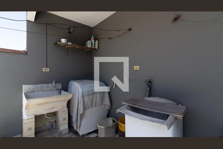 Área de Serviço de casa à venda com 4 quartos, 228m² em Vila Franci, São Paulo