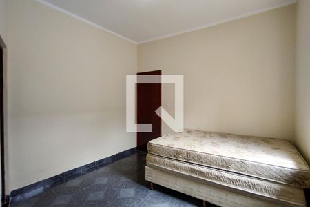 Suite de casa para alugar com 2 quartos, 270m² em Vila Assuncao, Praia Grande