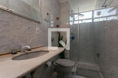 Banheiro de apartamento para alugar com 2 quartos, 115m² em Mont’serrat, Porto Alegre