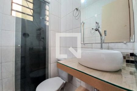 Banheiro de apartamento para alugar com 2 quartos, 57m² em Parque Residencial Vila União, Campinas