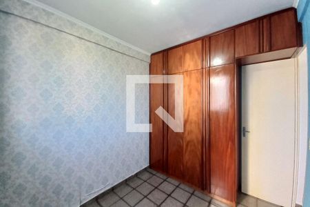 Quarto 1 de apartamento para alugar com 2 quartos, 57m² em Parque Residencial Vila União, Campinas