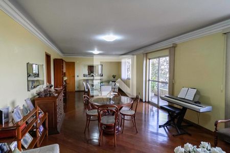 Sala 1  de apartamento à venda com 4 quartos, 245m² em Santa Amelia, Belo Horizonte