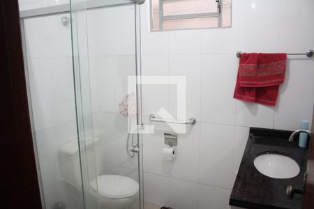 Banheiro  de casa à venda com 4 quartos, 320m² em Novo Eldorado, Contagem