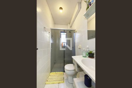 Banheiro de apartamento para alugar com 1 quarto, 40m² em Centro, São Leopoldo