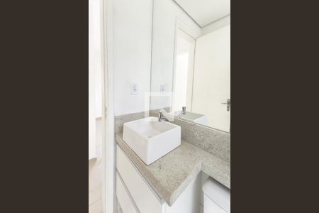 Banheiro de apartamento para alugar com 2 quartos, 62m² em Morro do Espelho, São Leopoldo