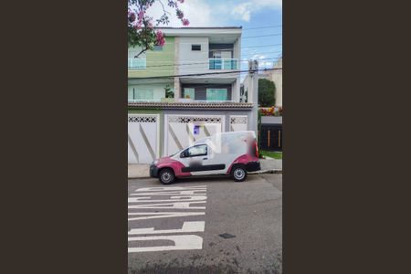 Fachada de casa à venda com 3 quartos, 282m² em Osvaldo Cruz, São Caetano do Sul