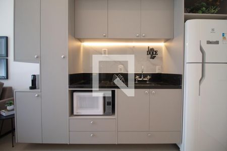Cozinha de kitnet/studio para alugar com 1 quarto, 28m² em Cerqueira César, São Paulo