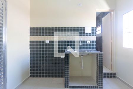 Cozinha de kitnet/studio para alugar com 1 quarto, 25m² em Vila Galvão, Guarulhos