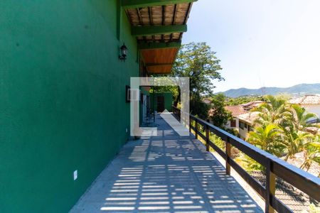 Área externa de casa de condomínio à venda com 4 quartos, 550m² em Piratininga, Niterói