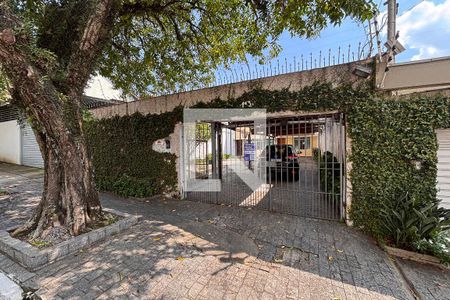 Fachada de casa à venda com 4 quartos, 405m² em Indianópolis, São Paulo