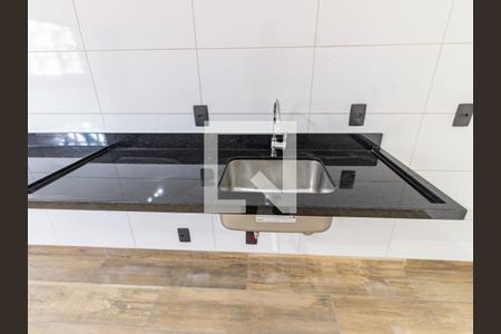 Sala/Cozinha de apartamento para alugar com 1 quarto, 50m² em Vila Libanesa, São Paulo