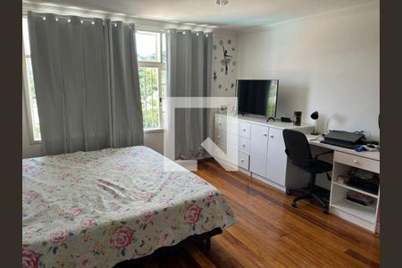 Casa à venda com 6 quartos, 280m² em Piratininga, Niterói