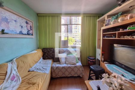 Sala de apartamento à venda com 2 quartos, 65m² em Fonseca, Niterói