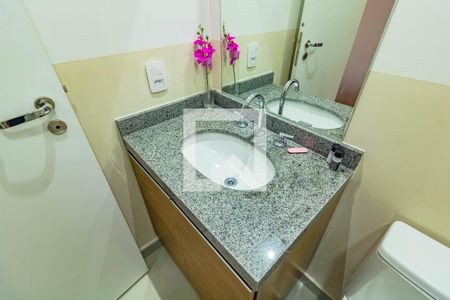 Banheiro de kitnet/studio para alugar com 1 quarto, 20m² em Vila Clementino, São Paulo