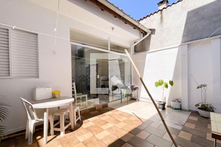 Quintal de casa à venda com 3 quartos, 187m² em Vila Alcantara, São Bernardo do Campo