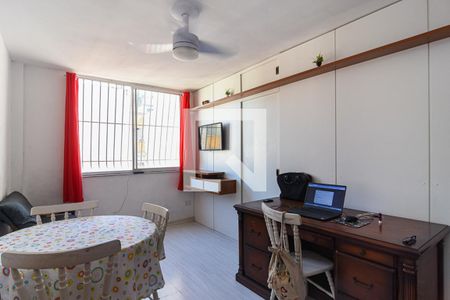 Sala de apartamento à venda com 2 quartos, 70m² em Fonseca, Niterói