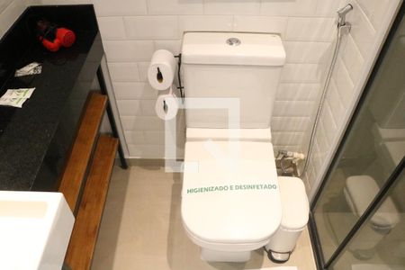 Banheiro de apartamento para alugar com 1 quarto, 25m² em Perdizes, São Paulo