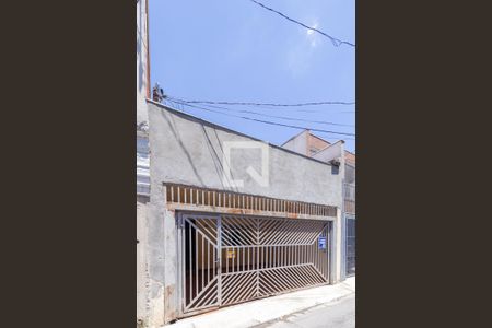 Fachada de casa à venda com 3 quartos, 210m² em Presidente Altino, Osasco