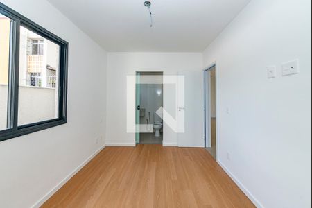 Suíte de apartamento à venda com 2 quartos, 150m² em Padre Eustáquio, Belo Horizonte