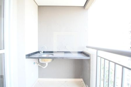 Varanda da Sala de apartamento para alugar com 2 quartos, 55m² em Vila Andrade, São Paulo