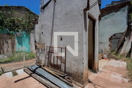 Quintal de casa à venda com 2 quartos, 290m² em Vila Nova Cachoeirinha, São Paulo
