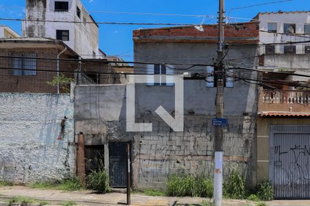 Fachada de casa à venda com 2 quartos, 290m² em Vila Nova Cachoeirinha, São Paulo
