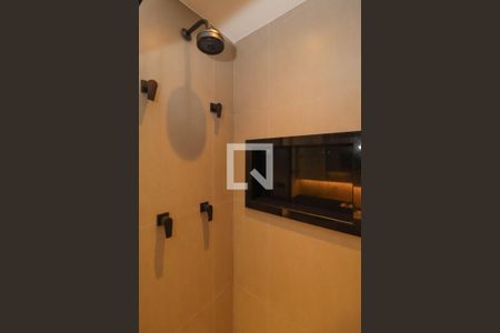 Banheiro de kitnet/studio para alugar com 1 quarto, 25m² em Cerqueira César, São Paulo