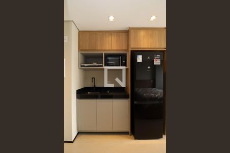 Sala/Cozinha de kitnet/studio à venda com 1 quarto, 25m² em Cerqueira César, São Paulo