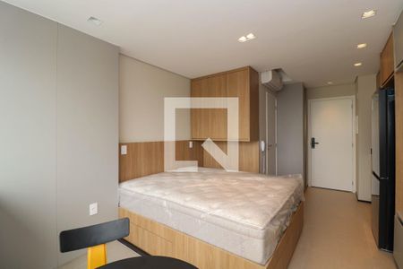Sala/Cozinha de kitnet/studio à venda com 1 quarto, 25m² em Cerqueira César, São Paulo
