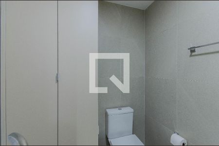 Banheiro de kitnet/studio para alugar com 1 quarto, 30m² em Vila Mariana, São Paulo