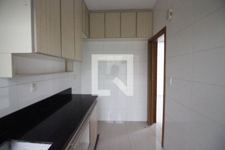 Cozinha de apartamento para alugar com 2 quartos, 63m² em Santa Terezinha, São Bernardo do Campo