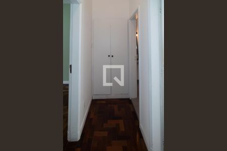 Roupeiro de apartamento para alugar com 3 quartos, 148m² em Bela Vista, São Paulo