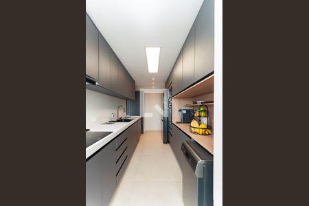 Cozinha de apartamento à venda com 3 quartos, 116m² em Barra Funda, São Paulo