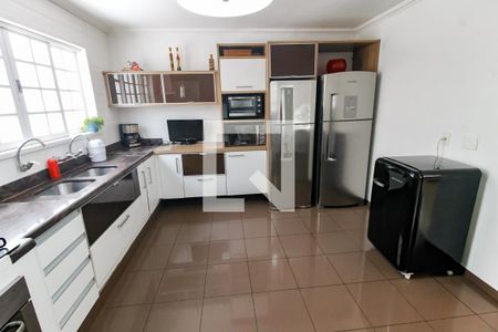 Cozinha - Armários de casa à venda com 5 quartos, 300m² em Vila Inah, São Paulo