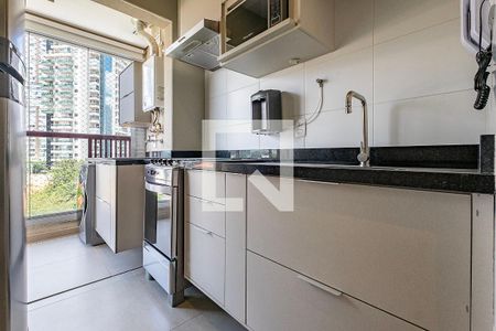 Sala/Cozinha de apartamento à venda com 2 quartos, 60m² em Pinheiros, São Paulo