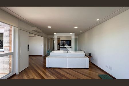 Sala de apartamento à venda com 2 quartos, 118m² em Pinheiros, São Paulo