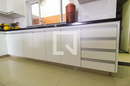 Cozinha de casa à venda com 3 quartos, 120m² em Vila Campanela, São Paulo