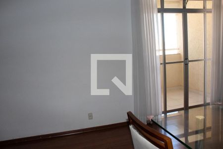 Sala de apartamento para alugar com 3 quartos, 75m² em Buritis, Belo Horizonte