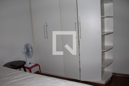 Quarto de apartamento para alugar com 3 quartos, 75m² em Buritis, Belo Horizonte