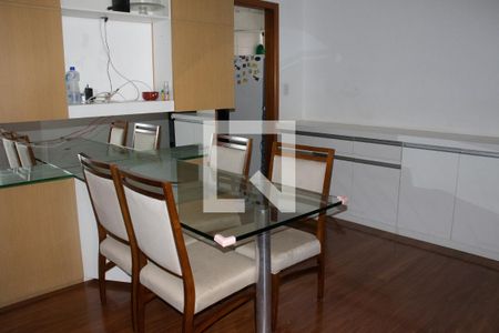 Sala de apartamento para alugar com 3 quartos, 75m² em Buritis, Belo Horizonte
