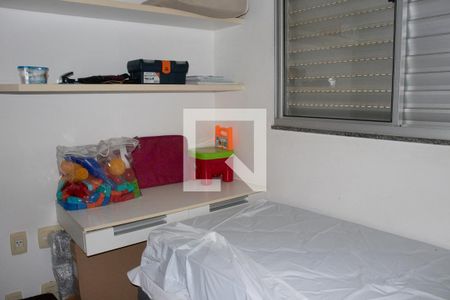 Quarto de apartamento para alugar com 3 quartos, 75m² em Buritis, Belo Horizonte