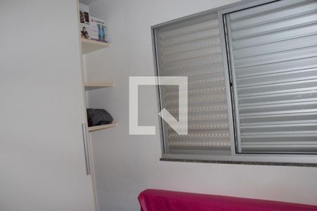 Quarto de apartamento para alugar com 3 quartos, 75m² em Buritis, Belo Horizonte