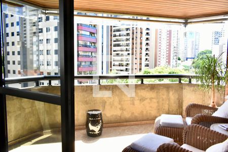 Sacada de apartamento à venda com 4 quartos, 185m² em Vila da Saúde, São Paulo