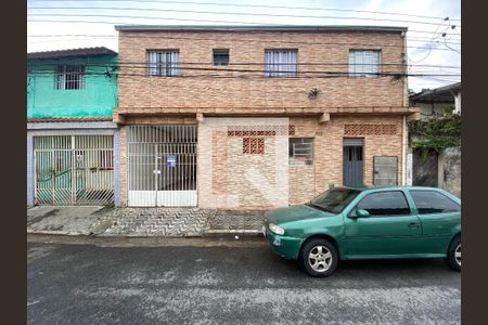 Fachada com plaquinha de casa à venda com 8 quartos, 400m² em Vila Nilo, São Paulo