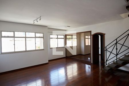 Sala de apartamento à venda com 3 quartos, 180m² em Santo Antônio, Belo Horizonte